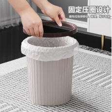 垃圾桶